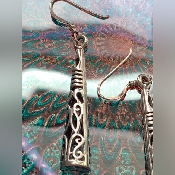 Silpada RARE VERY HTF Sterling Filigree Cone French Wire Earrings - Picture 9 of 10